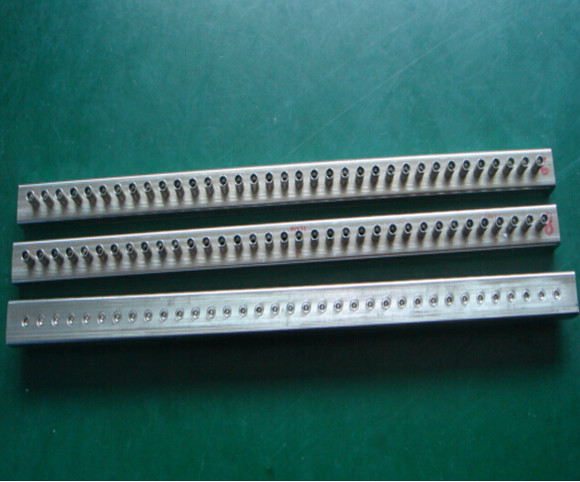 Pen needle assembly devices